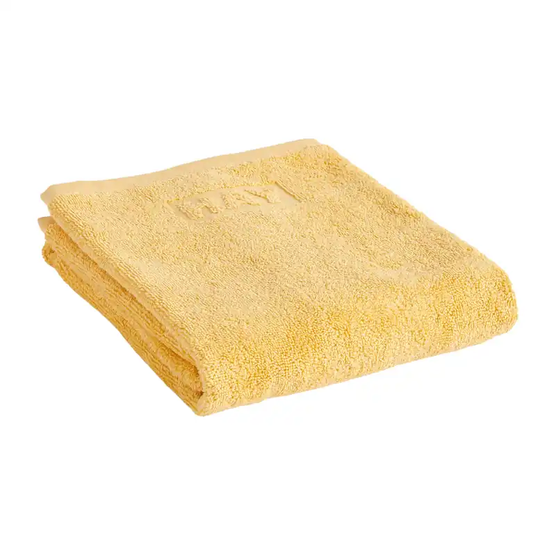 Begränsat antal Mono handduk 50x100 cm från HAY