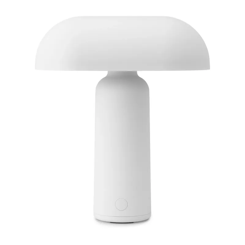 Porta bordslampa från Normann Copenhagen Sista chansen