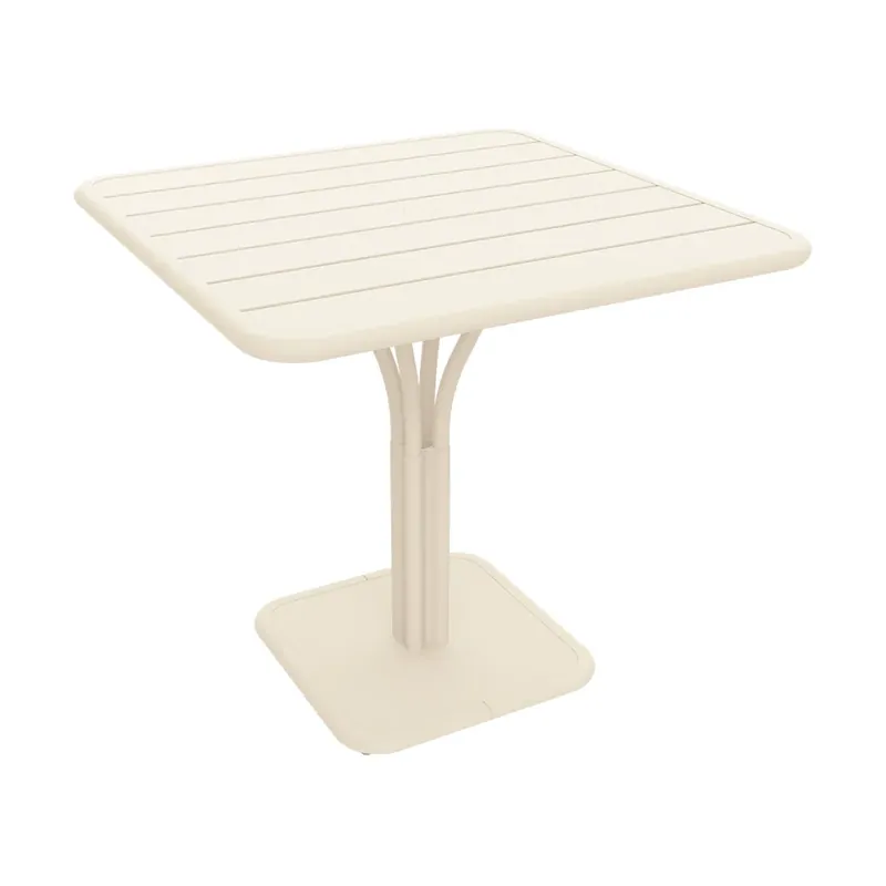 Beställ idag Luxembourg Pedestal bord kvadratiskt från Fermob