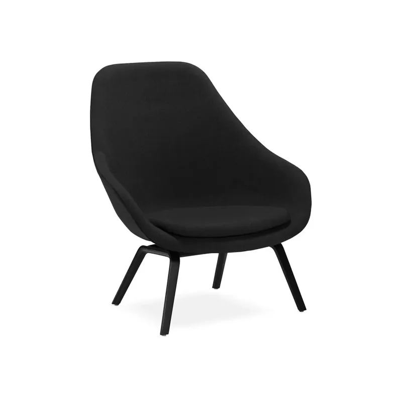 About a Lounge 93 fåtölj från HAY Endast denna vecka