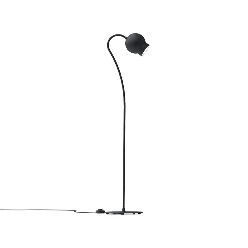 Ogle golvlampa från Ateljé Lyktan Extra rabatt