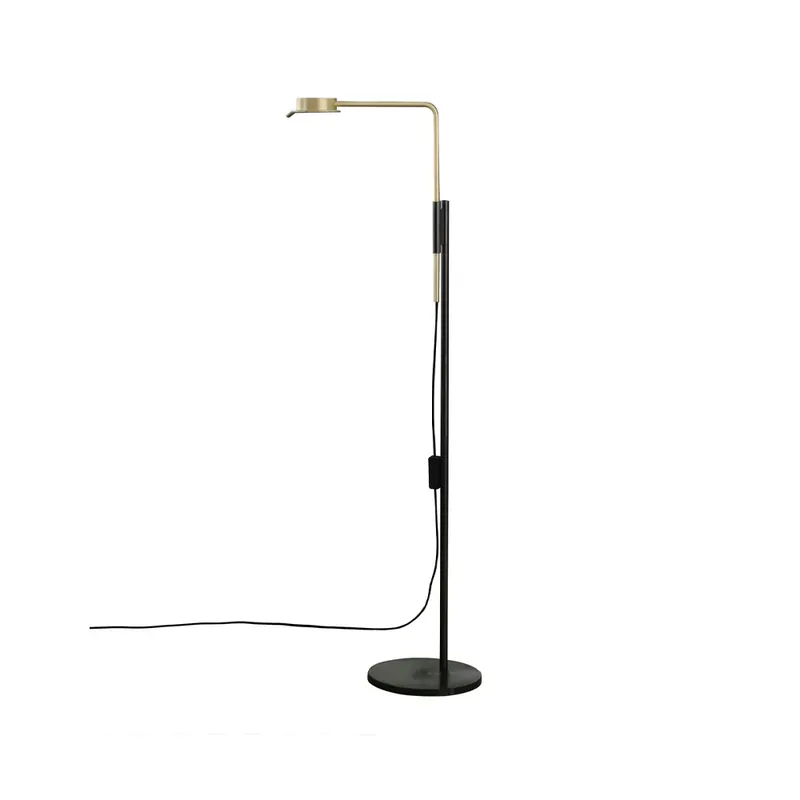 w102 Chipperfield golvlampa från Wastberg+ Rabatter