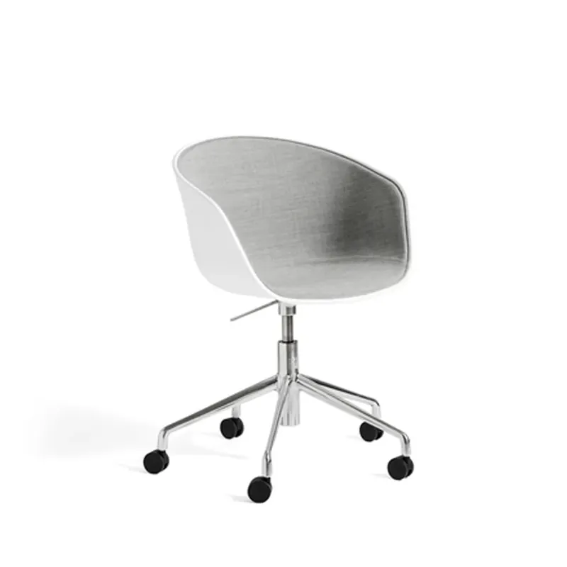 Billigare About a Chair 52 kontorsstol med hjul, frontklädd från HAY