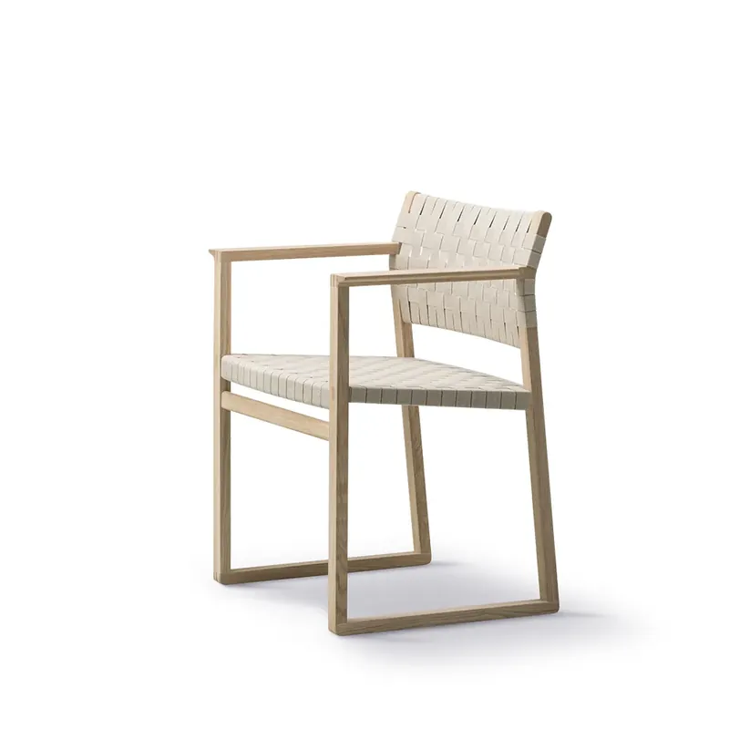 BM62 karmstol från Fredericia Furniture Outlet