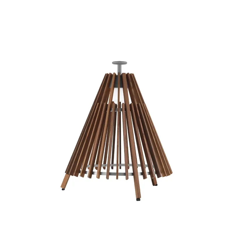 Tipi golvlampa från Ateljé Lyktan Utförsäljning