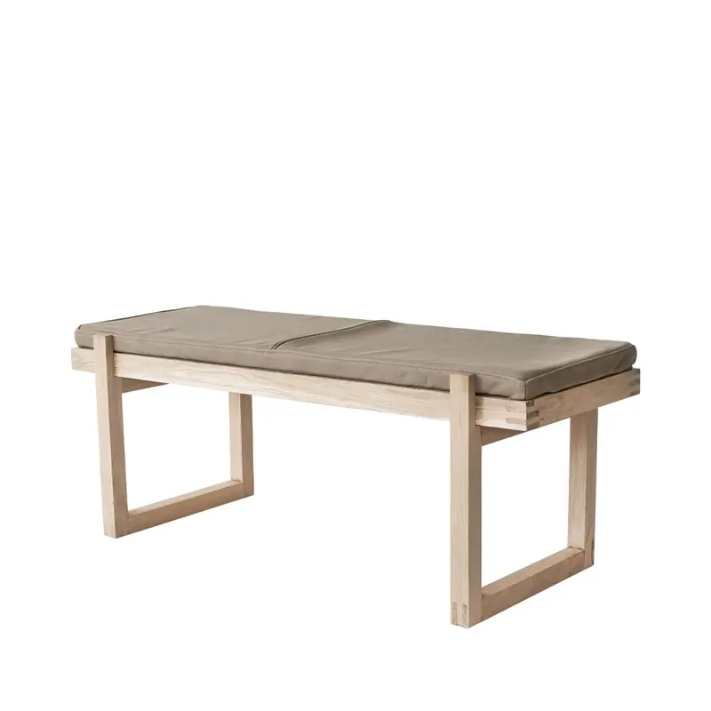 Lägg i varukorgen Minimal bänk från Kristina Dam Studio