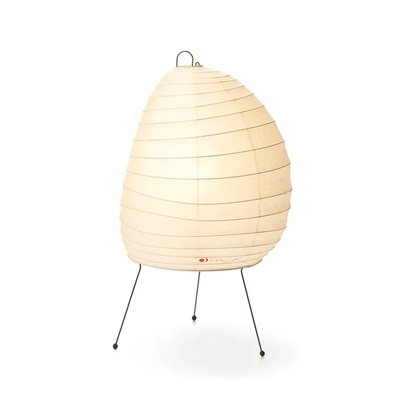 Endast denna vecka Akari 1N bordslampa från Vitra