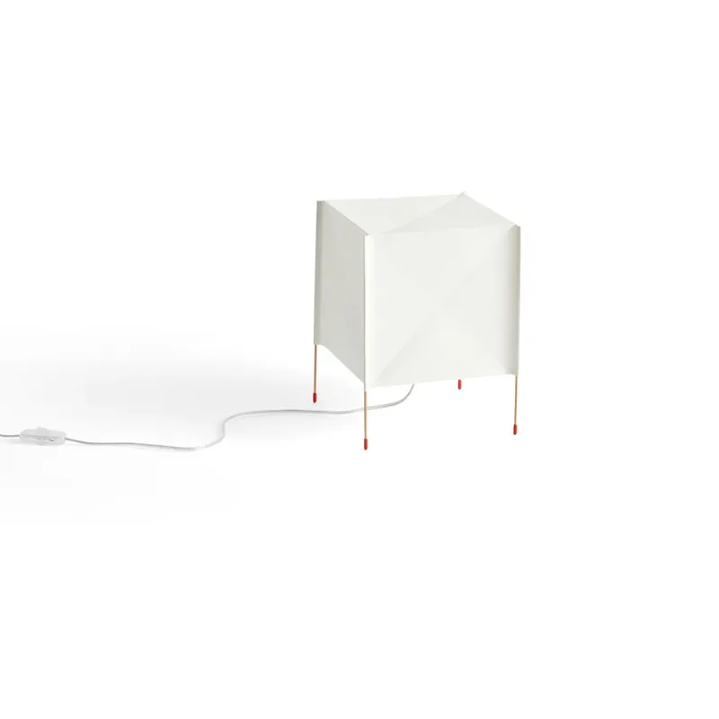 Paper Cube bordslampa från HAY Reapris