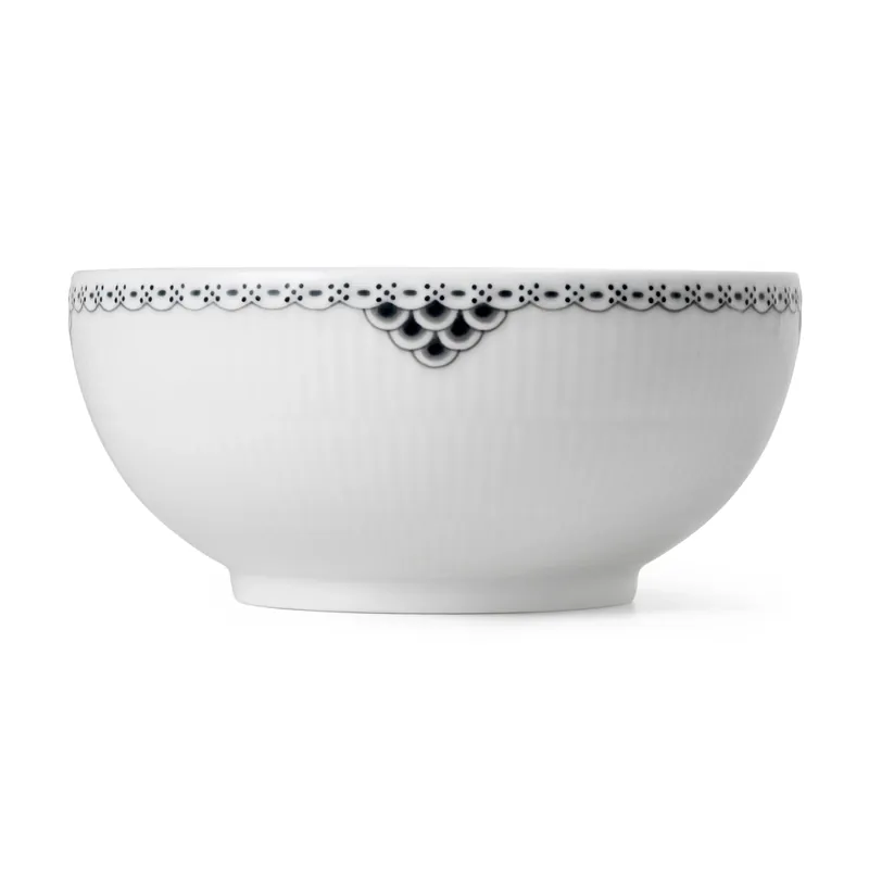 Black Lace skål från Royal Copenhagen Köp nu