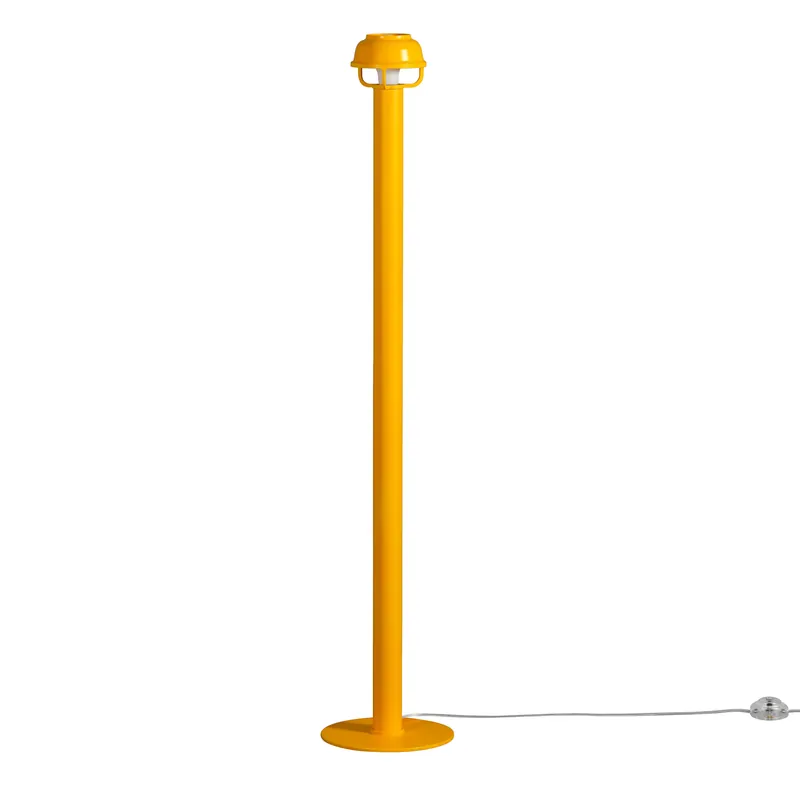 Billigare Kori golvlampa från Artek