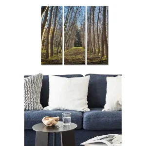 Canvastavla i trä 3-delar 50x70 cm - Lummig allé med höga träd som sträcker sig mot en ljus himmel - Inredning & dekor Rea