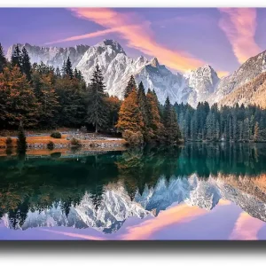 Canvastavla 70x100 cm - Vacker bergslandskap med spegelbild i en sjö och färgglada höstträd - Inredning & dekor Erbjudandepris