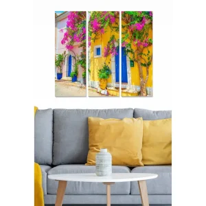 Billig Canvastavla i trä 3-delar 50x70 cm - Färgglad fasad med bougainvillea och blå dörr - Inredning & dekor