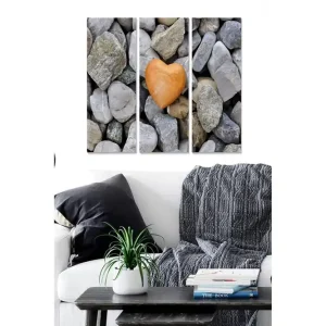 Canvastavla i trä 3-delar 50x70 cm - Hjärta format av en sten bland gråa klippblock - Inredning & dekor Premium