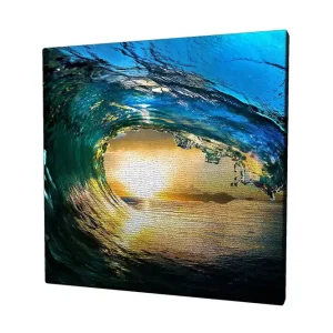 Beställ nu Canvastavla 45x45 cm - Storslagen våg som fångar solnedgångens ljus - Inredning & dekor