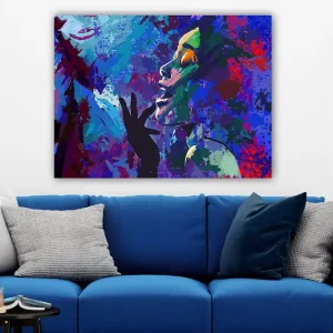 Canvastavla 70x100 cm - Färgstark och uttrycksfull porträttmålning av en kvinna som gestikulerar med handen mot ansiktet - Inredning & dekor Outlet