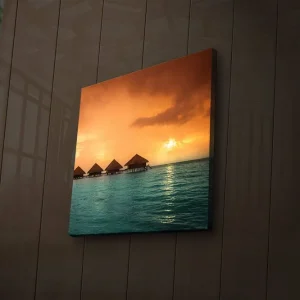 Lågt pris Canvastavla med LED-belysning 28x28 cm - Solnedgång över stilla hav med övervattenshus Orange / Turkos - Inredning