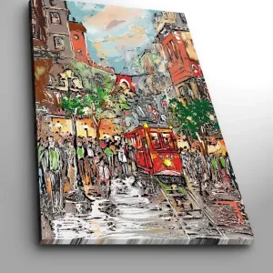 Snabb leverans Canvastavla 70x100 cm - Livlig stadsbild med en röd spårvagn som färdas genom en regnig gata, omgiven av människor och träd - Inredning & dekor