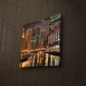 Canvastavla med LED-belysning 28x28 cm - Stadssilhuett med upplysta skyskrapor vid en vattenkant Guld / Blå / Svart - Inredning Populärt val