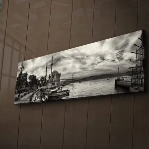 Utförsäljning Canvastavla med LED-belysning 30x90 cm - Svartvit panoramavy av en hamn med en moské och båtar Svart / Vit / Grå - Inredning