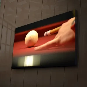 Snabb frakt Canvastavla med LED-belysning 45x70 cm - Ägg på ett biljardbord med en hand som pekar mot det Röd / Beige / Brun - Inredning
