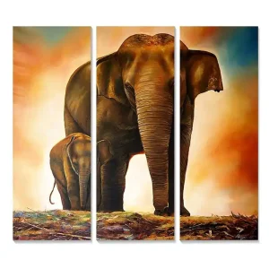 Canvastavla i trä 3-delar 50x70 cm - Storslagen elefant med kalv i en varm och dramatisk miljö - Inredning & dekor Billig