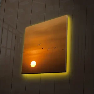 Canvastavla med LED-belysning 28x28 cm - Solnedgång med flygande fåglar Orange / Gult / Svart - Inredning risnedsättning