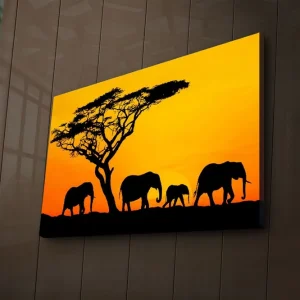 Snabb frakt Canvastavla med LED-belysning 45x70 cm - Silhuetter av elefanter mot en solnedgång Orange / Svart - Inredning