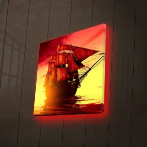 Kampanjpris Canvastavla med LED-belysning 40x40 cm - Storslagen segelbåt i en dramatisk solnedgång Röd / Orange / Gul - Inredning
