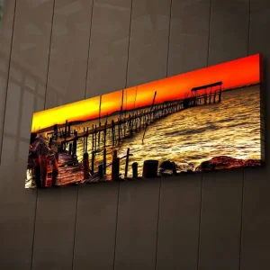 Outlet Canvastavla med LED-belysning 30x90 cm - Solnedgång över en brygga vid havet Orange / Guld / Blå - Inredning