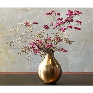 Canvastavla 70x100 cm - Elegant vas med torkade blommor i rosa och beige nyanser - Inredning & dekor Reapris