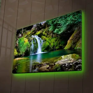 Snabb leverans Canvastavla med LED-belysning 45x70 cm - Vacker vattenfall med frodig grönska och klippformationer Grön / Blå / Brun - Inredning
